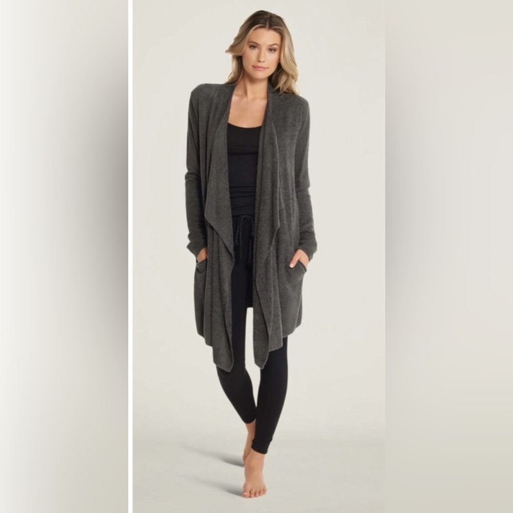 BAREFOOT DREAMS CozyChic Lite Drape Front Wrap Cardigan in Carbon. Size L/XL